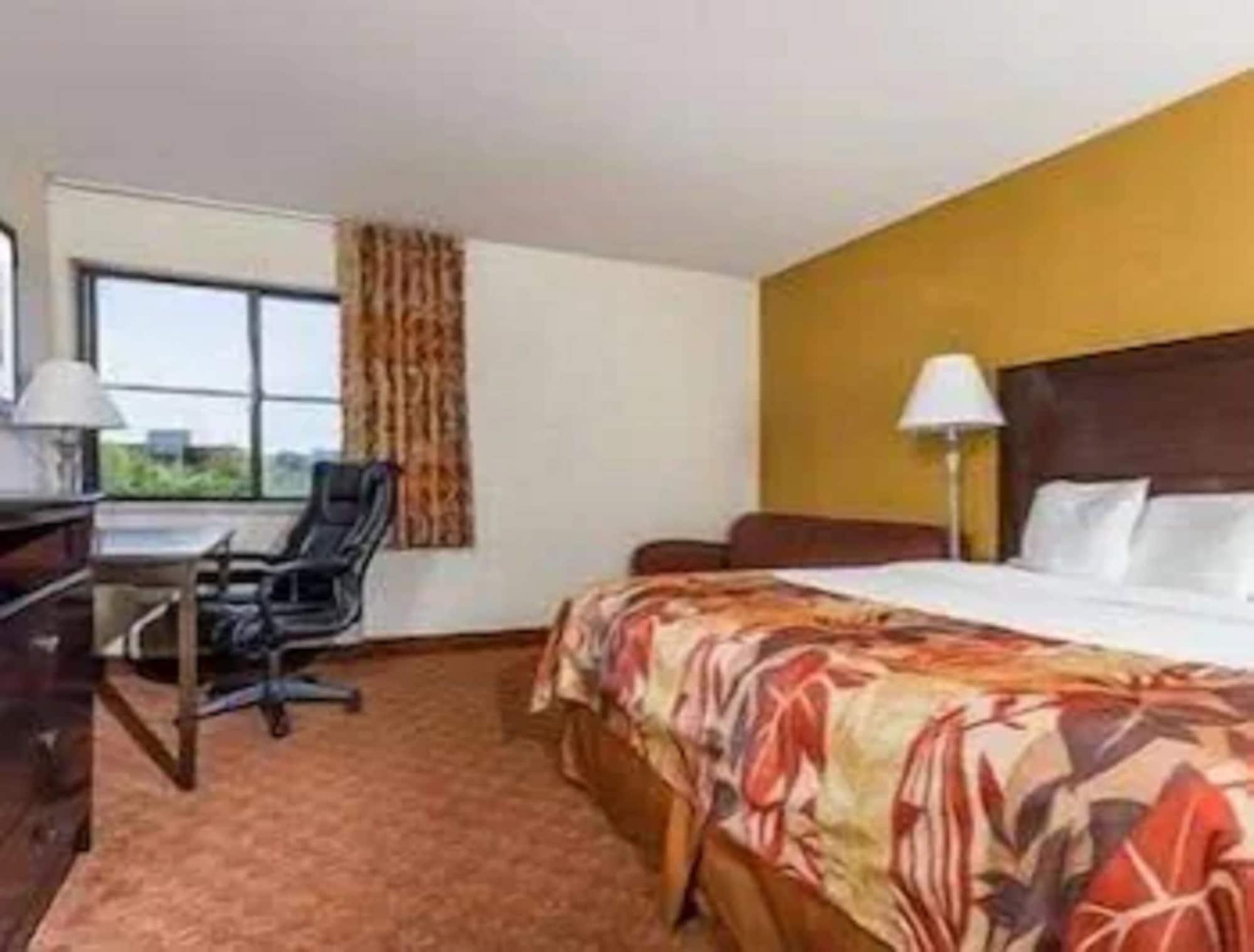 Comfort Inn & Suites ブレントウッド エクステリア 写真