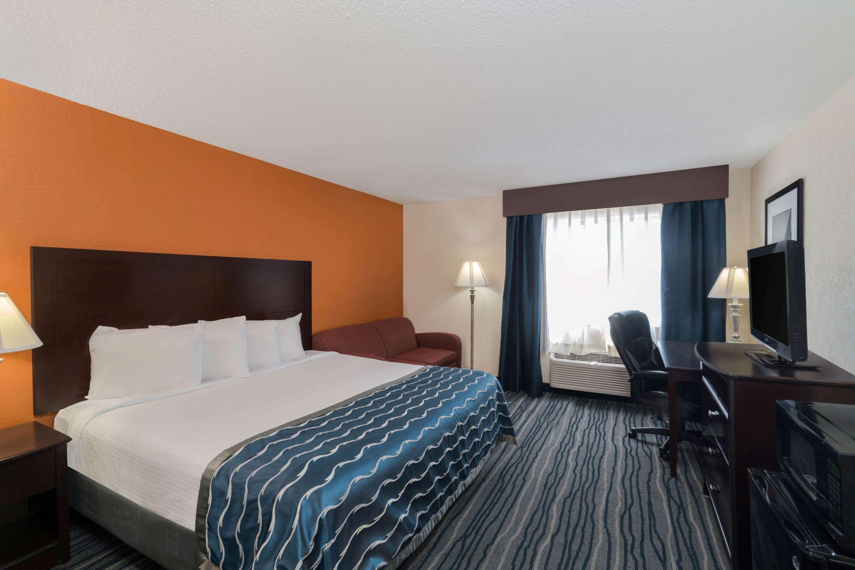 Comfort Inn & Suites ブレントウッド エクステリア 写真
