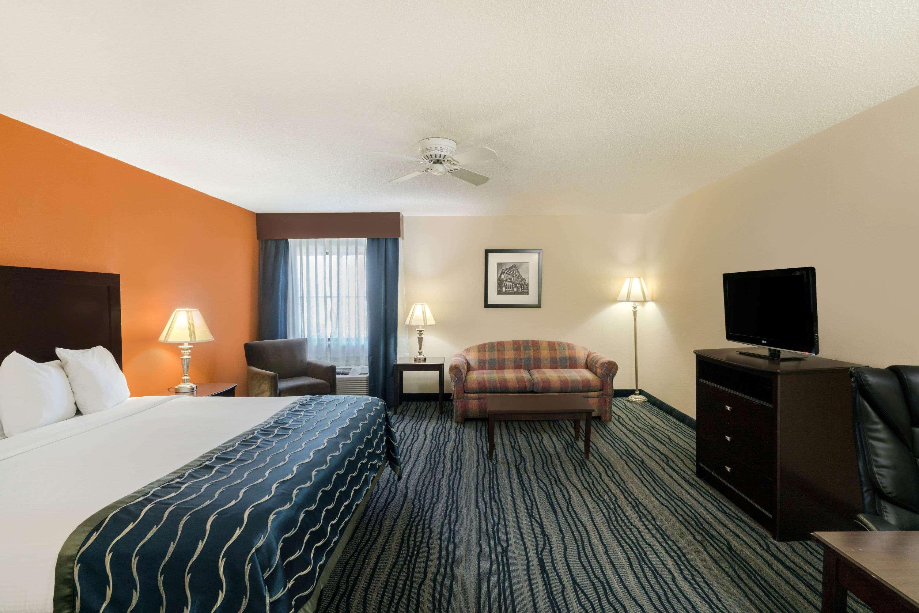 Comfort Inn & Suites ブレントウッド エクステリア 写真
