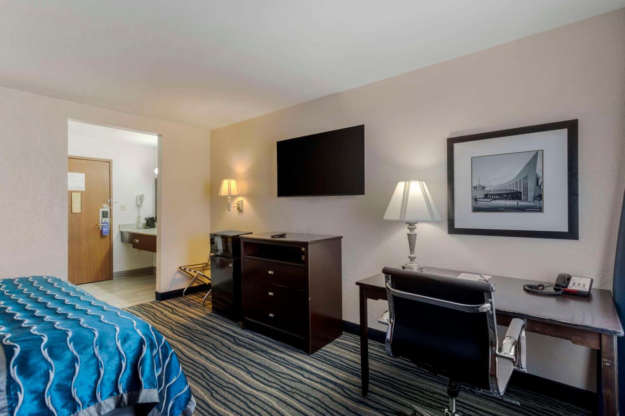 Comfort Inn & Suites ブレントウッド エクステリア 写真