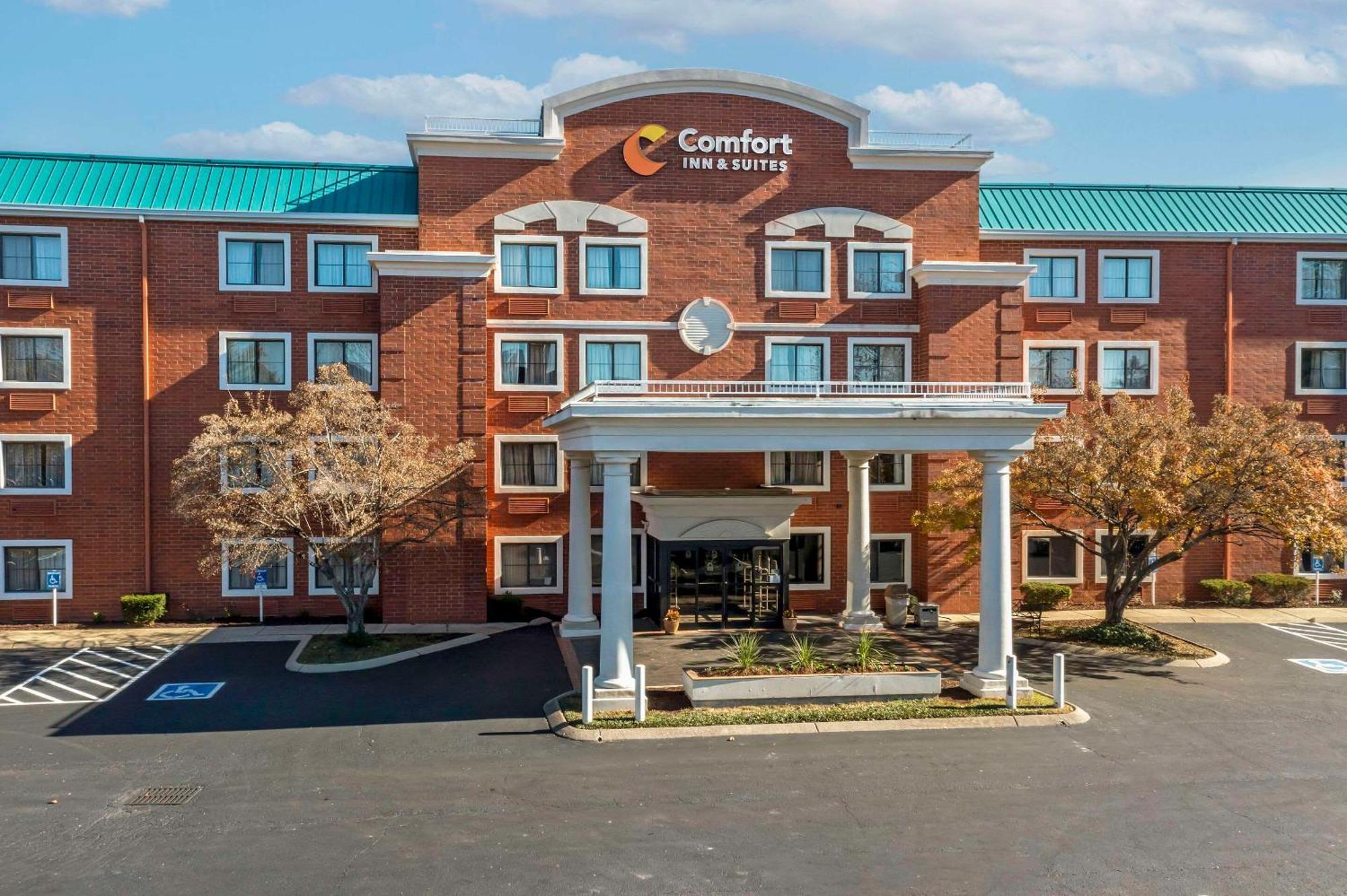 Comfort Inn & Suites ブレントウッド エクステリア 写真