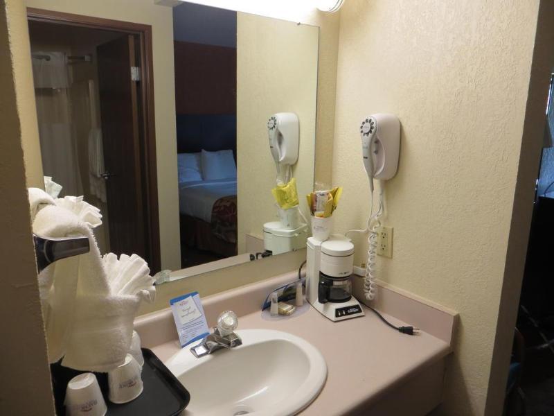 Comfort Inn & Suites ブレントウッド エクステリア 写真